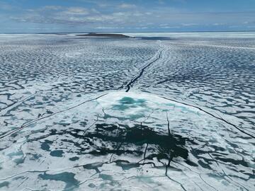 Melt season Cambridge Bay, NU