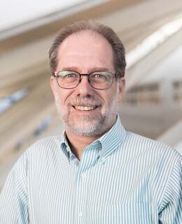 Dr. Samuel Weiss