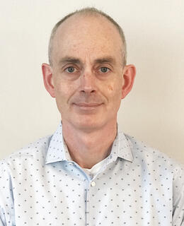 Dr. Peter Duggan