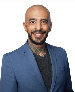 Alèn Martel Headshot 2022