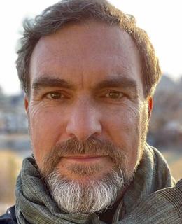 Photo of Geoff Hay Nov 2021