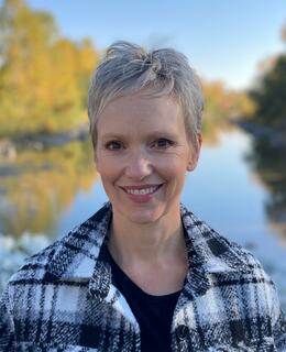 Lori MacIsaac