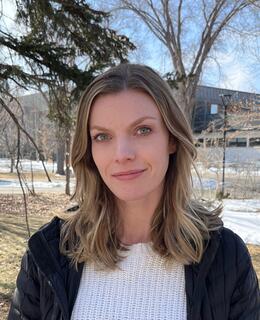 photo of Stephanie Ross