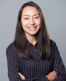 Karen Schale Profile Pic