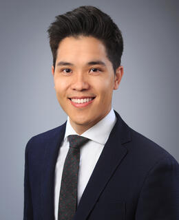 JL Headshot