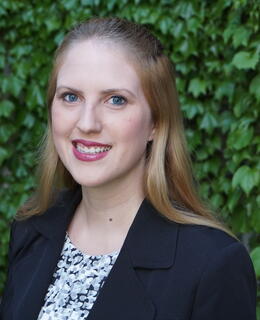 photo of Dr. Rebecca Barry