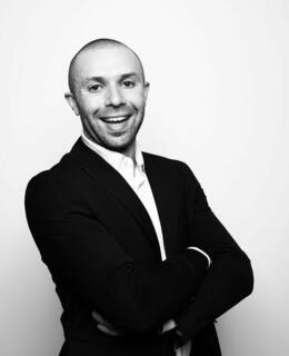 Photo of Aaron Pearson