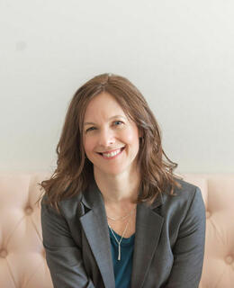 Headshot of Bethany Savoy