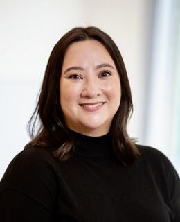 Photo of Kate Wong