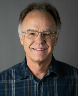 Dr. Ray W. Turner