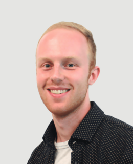 A photo of Justin Dumouchelle 