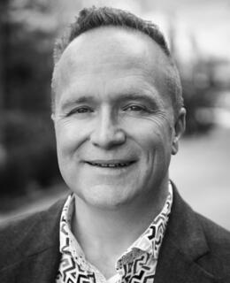 Black & White headshot from Vancouver 2024