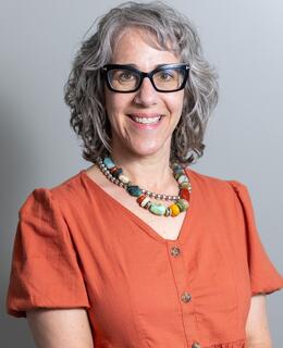 Photo of Carrie Blaug