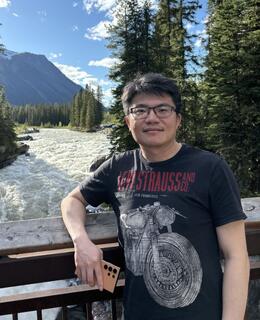Yupeng Yao
